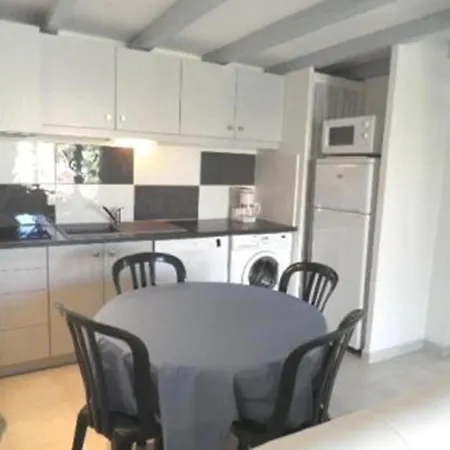 Pavillon Renove Avec Terrasse, A 15m De La Mer, 5 Couchages, Parking Prive, Proches Commerces - Fr-1-229-830 Gruissan